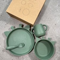 LITTLE PEA_NUUROO_LYKKE_σετ φαγητουLykke_silicone_dinner_set_-_4_pack-Dinner_set-NU376-Dusty_green-1_1024x